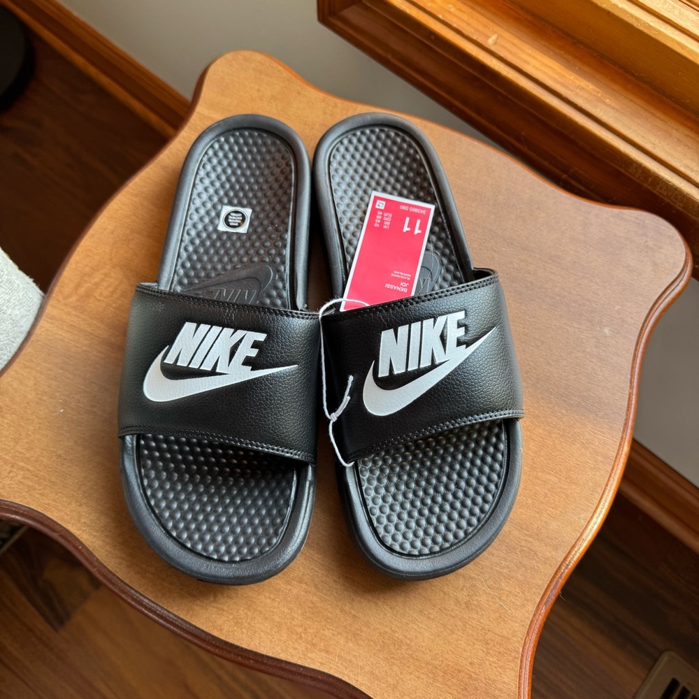 Nike Black Benassi JDI Slide Sandals